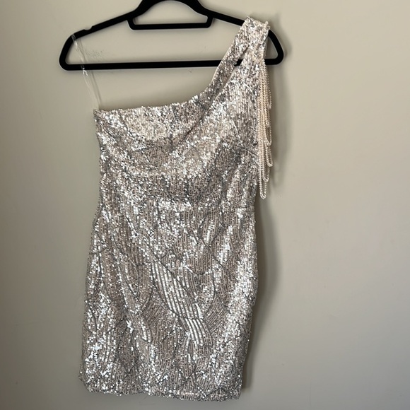 NWT One Shoulder Sequins Nude Dress - Picture 3 of 10